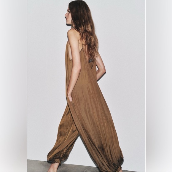 Zara COLLECTION LONG PLEATED JUMPSUIT | M NWT - Picture 4 of 16